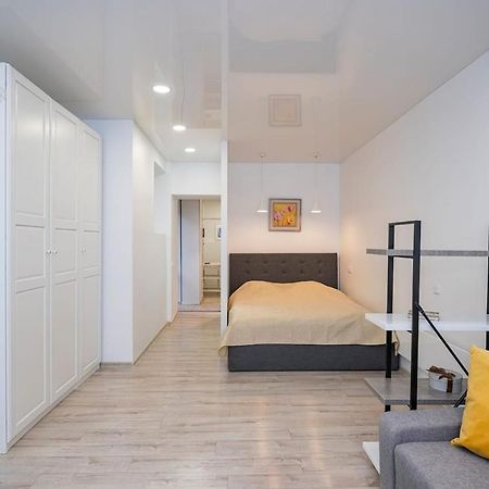Kepezinski Centre Apartments Каунас Екстер'єр фото