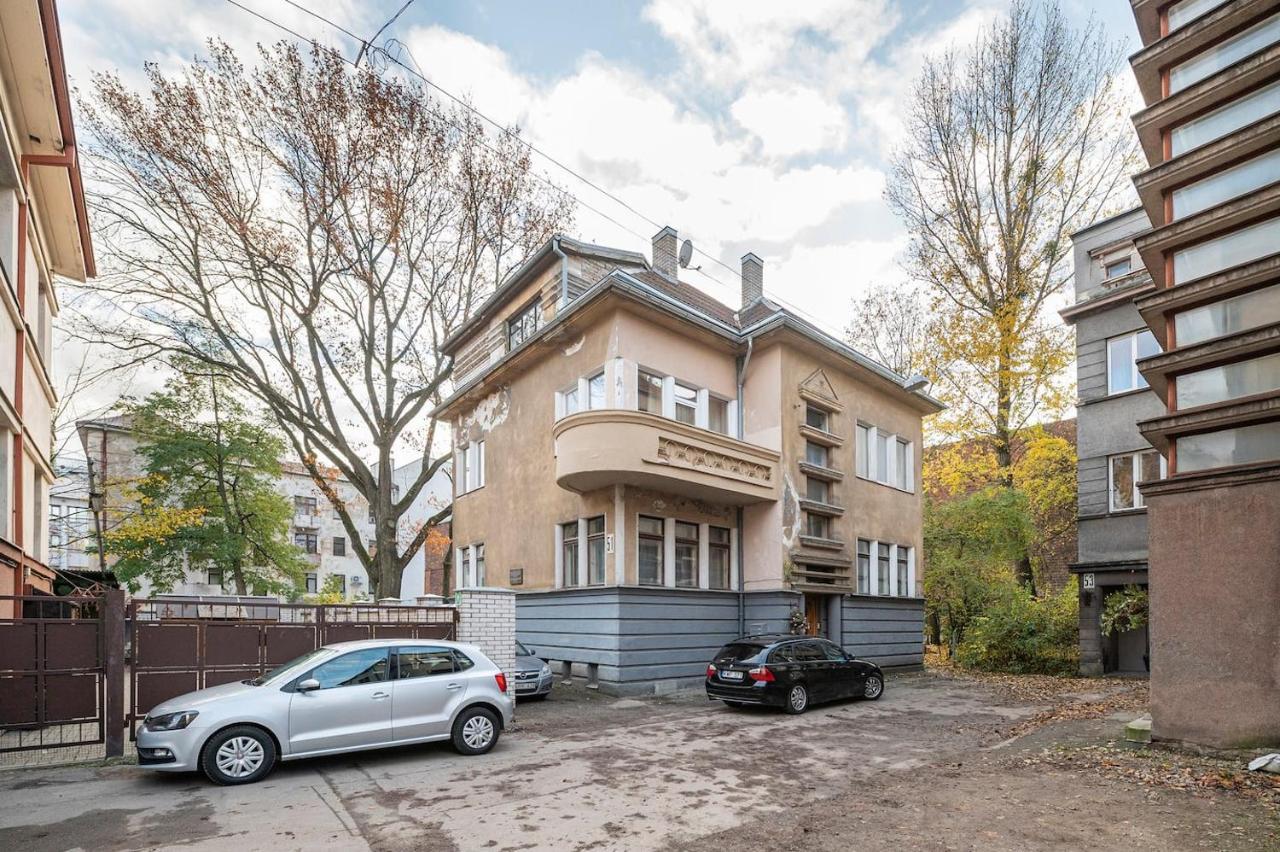 Kepezinski Centre Apartments Каунас Екстер'єр фото